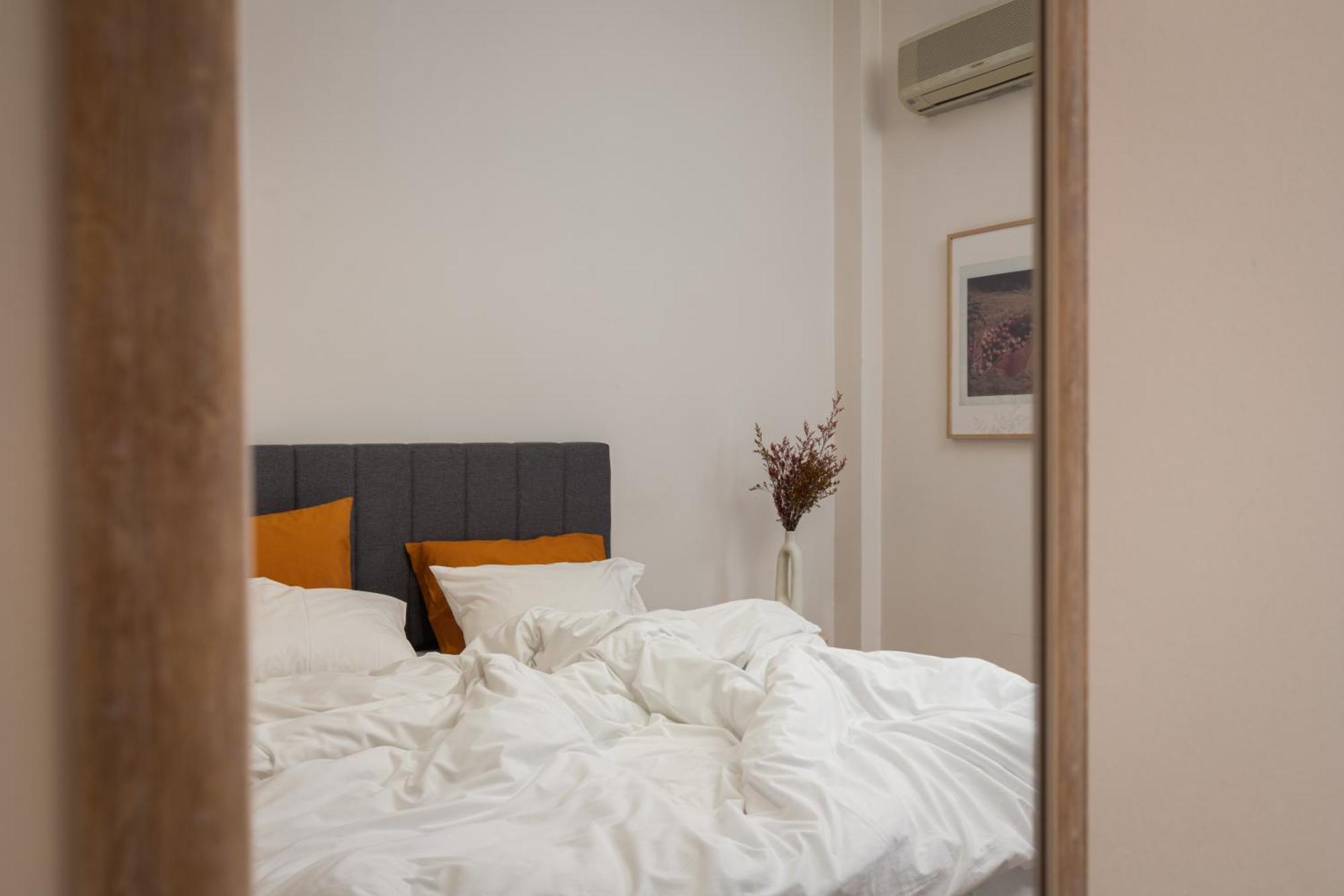 Peaceful Apartment In Neapoli, Exarcheia Aten Exteriör bild